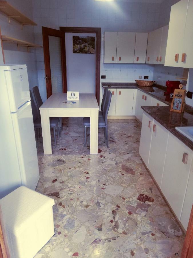 לצ'ה Rosita Rooms מראה חיצוני תמונה